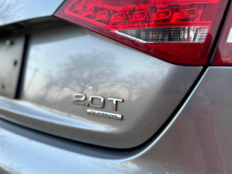 2010 Audi A4 2.0T quattro Premium Plus