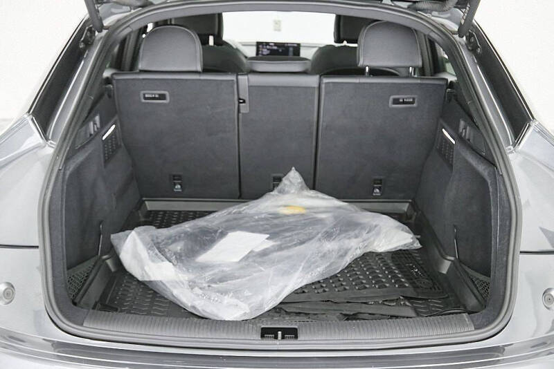 2023 Audi Q5 Sportback quattro S line Prem Plus 45 TFSI