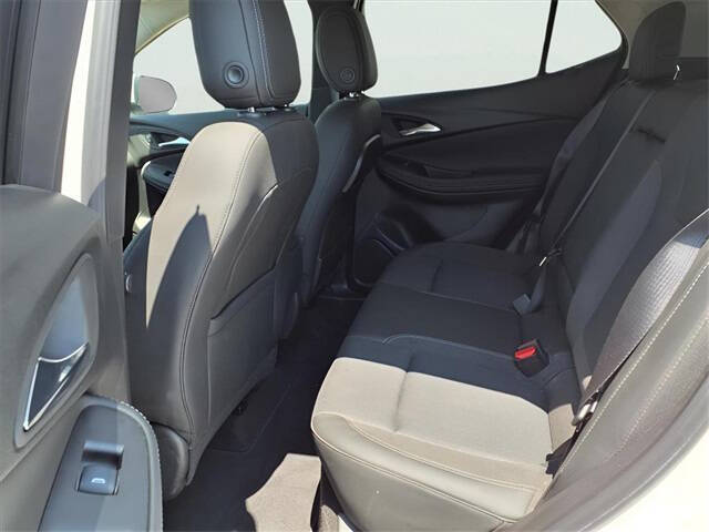 2022 Buick Encore GX Select