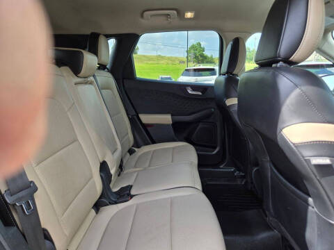 2020 Ford Escape SEL