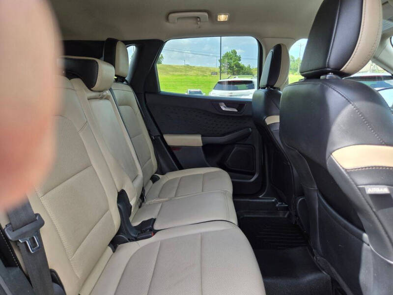 2020 Ford Escape SEL