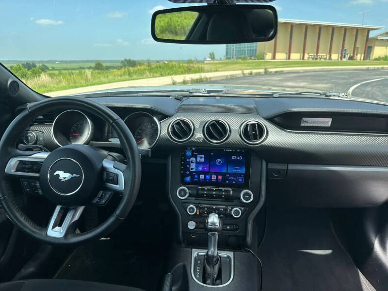 2019 Ford Mustang
