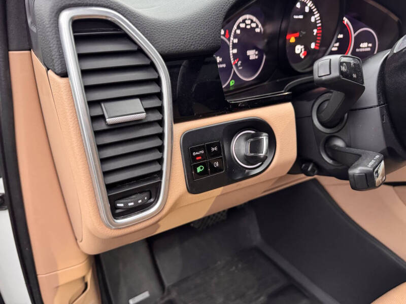 2020 Porsche Cayenne