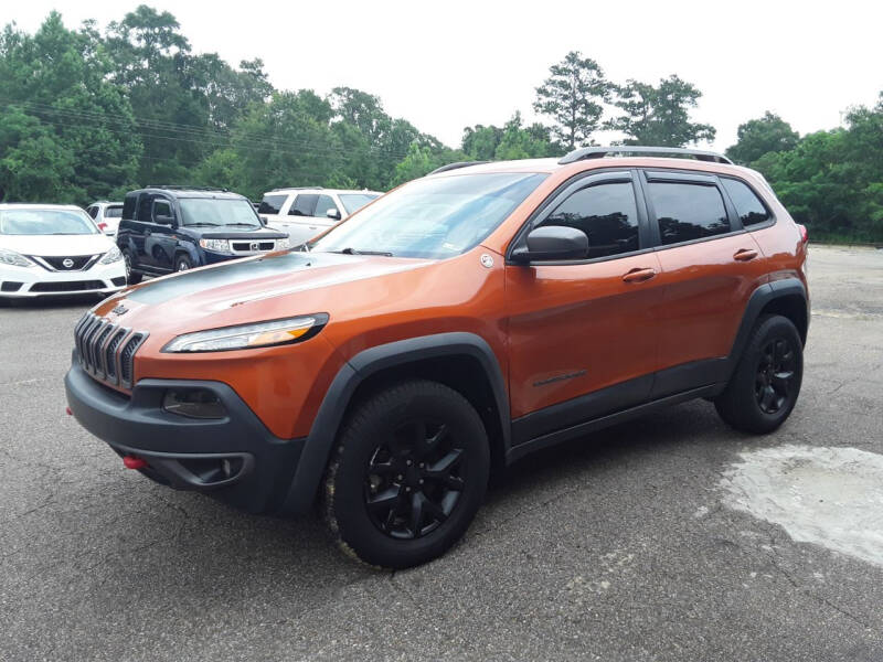 2016 Jeep Cherokee for sale at WALKER MOTORS LLC & TRAILERS in Hattiesburg MS