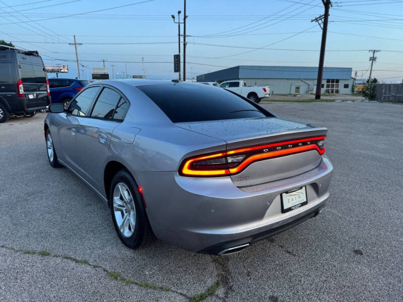 2016 Dodge Charger SE