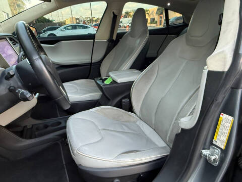 2014 Tesla Model S P85