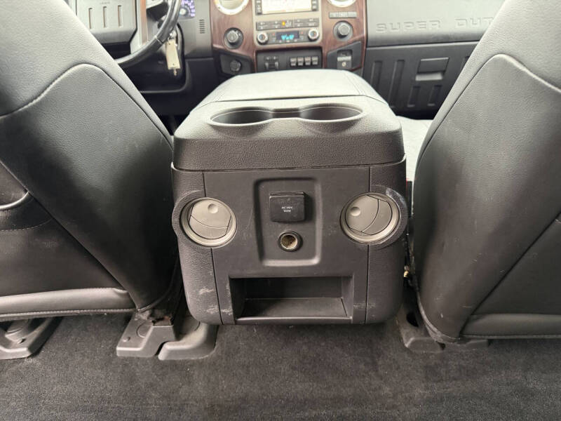 2012 Ford F-250 Super Duty Lariat