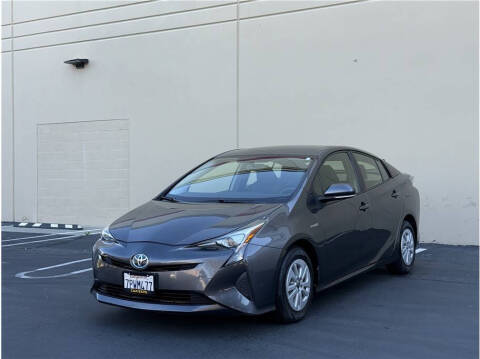 2016 Toyota Prius Two