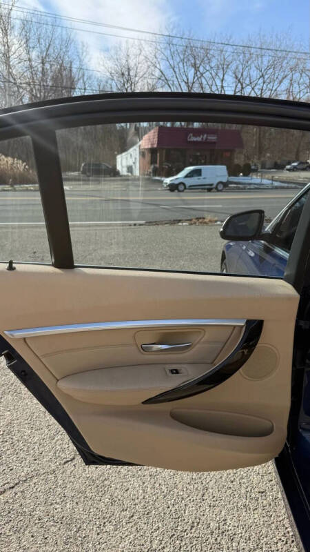 2016 BMW 3 Series 328i xDrive