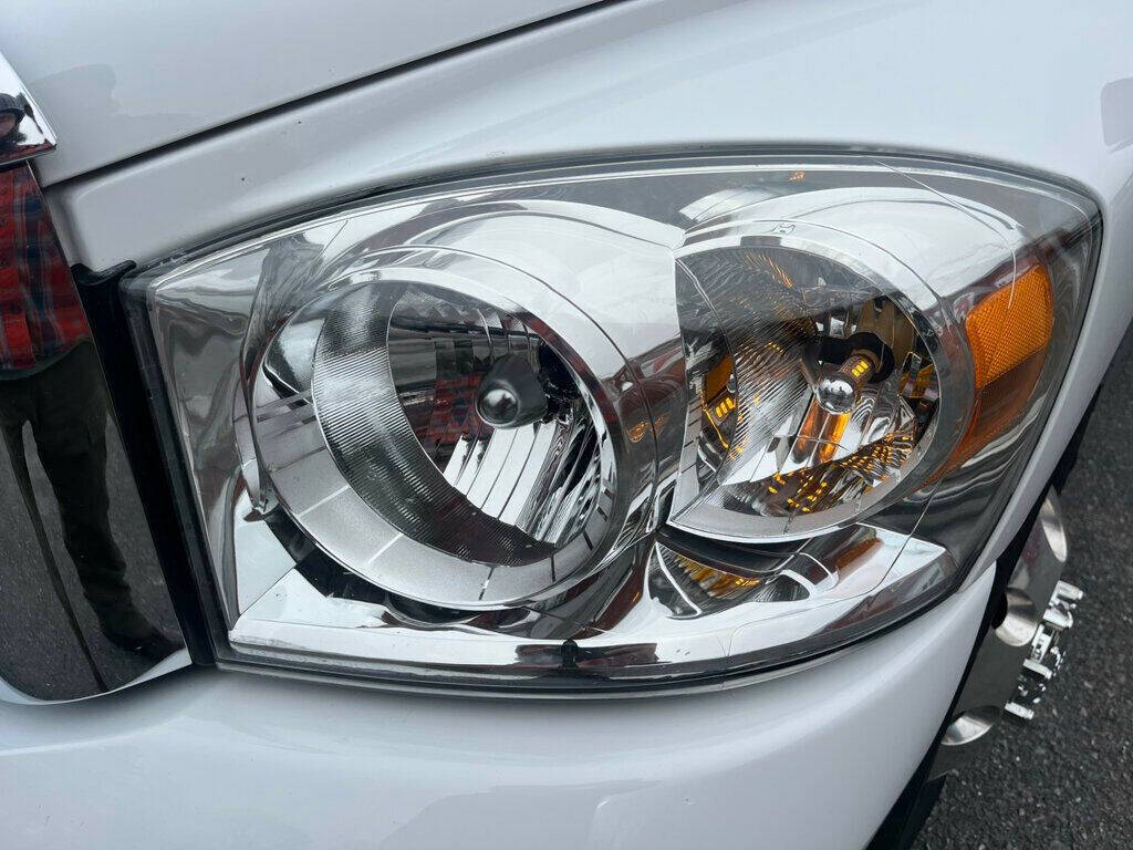 2007 Dodge Ram 3500 12