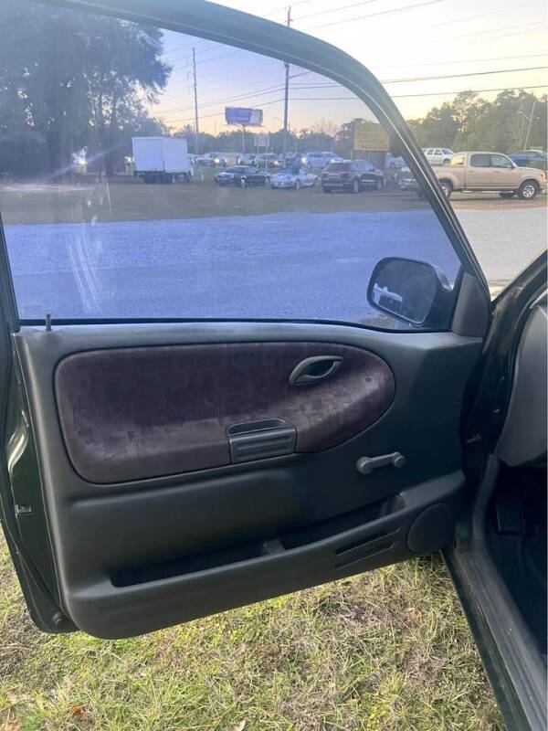 1999 Chevrolet Tracker