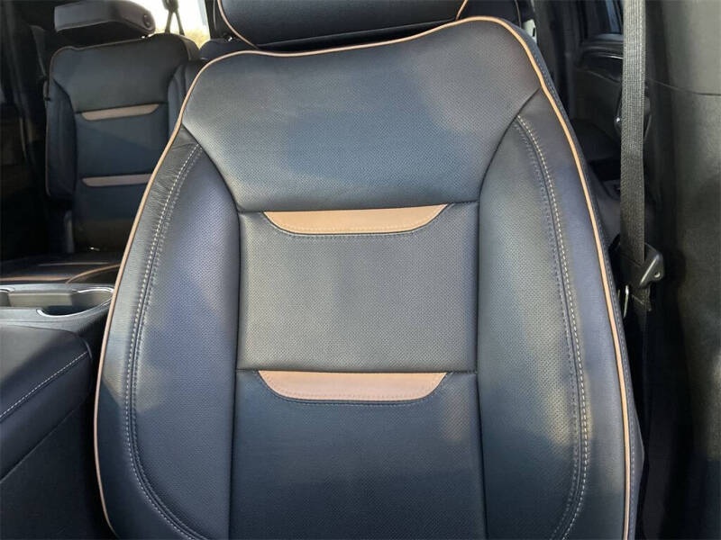 2021 GMC Yukon XL AT4