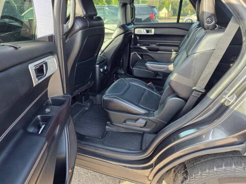 2020 Ford Explorer Sport Trac