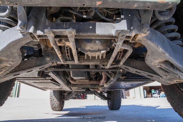 2010 AM General Hummer