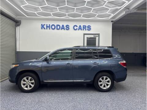 2013 Toyota Highlander for sale at Khodas Cars in Gilroy CA