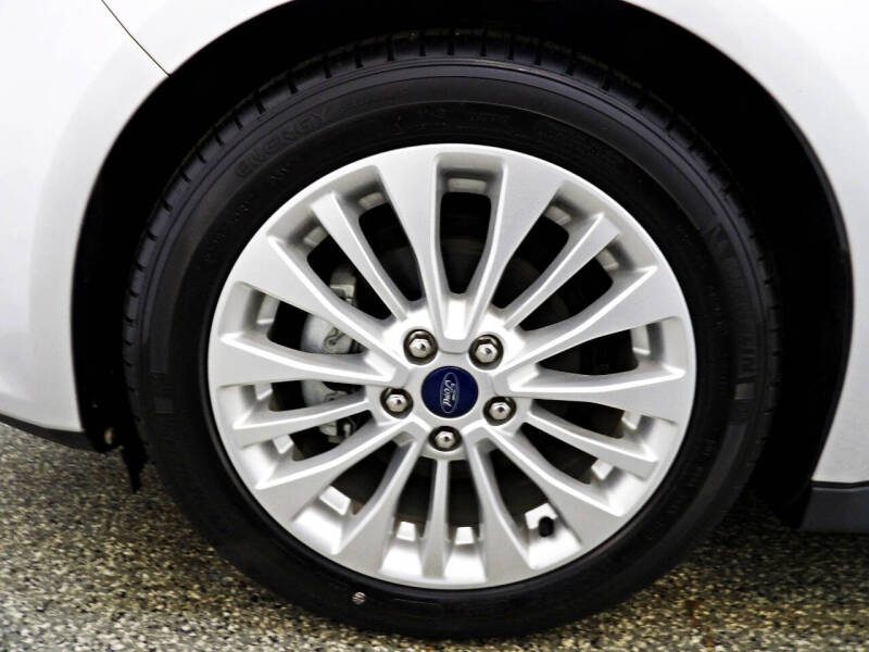 2017 Ford C-MAX Hybrid SE