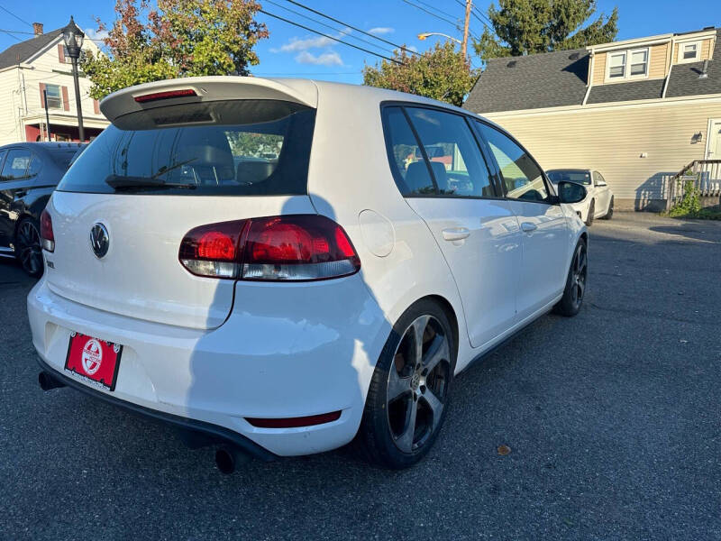 2013 Volkswagen GTI Base photo 5