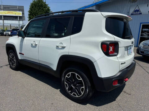 2016 Jeep Renegade Trailhawk