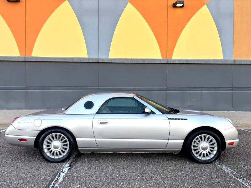 2004 Ford Thunderbird Deluxe
