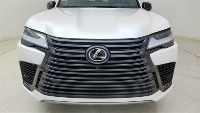 2023 Lexus LX 600 Luxury
