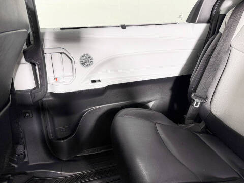 2025 Toyota Sienna