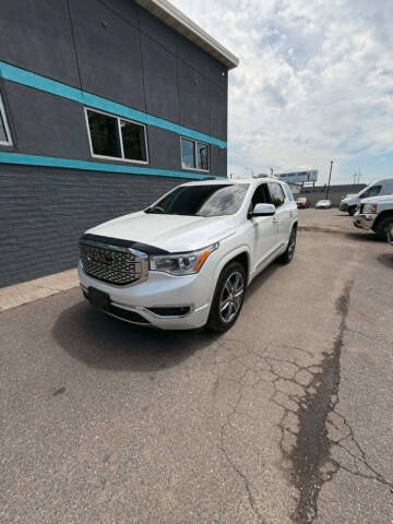 2017 GMC Acadia Denali