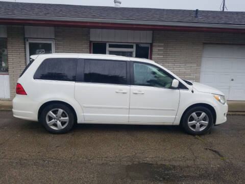 2010 Volkswagen Routan for sale at David Shiveley in Mount Orab OH