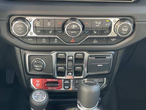 2026 Jeep Gladiator Shadow Ops