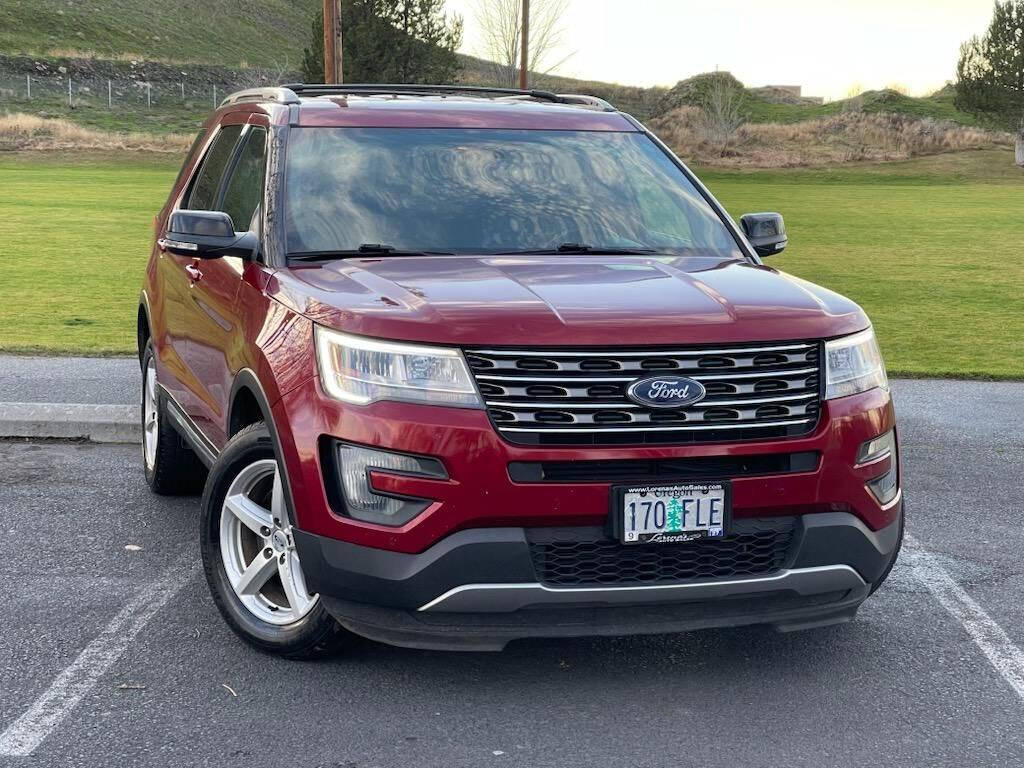 Red 2016 Ford Explorer XLT AWD XLT 4dr SUV 2