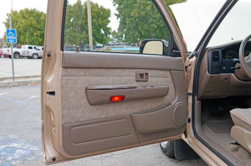 2000 Toyota Tacoma V6