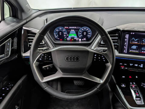 2024 Audi Q4 e-tron quattro Premium Plus 55