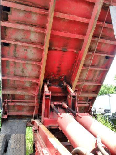 1973 Autocar Truck
