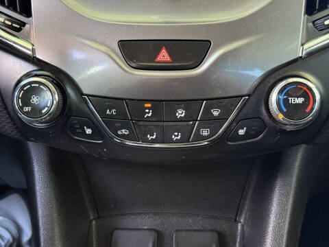 2017 Chevrolet Cruze LT Auto