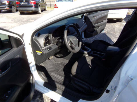 2018 Hyundai Elantra