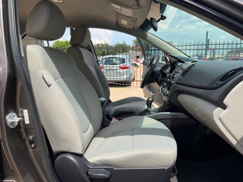 2013 Kia Forte5 EX