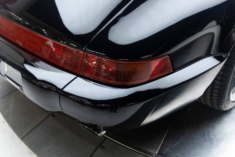 1991 Porsche 911 Carrera 2