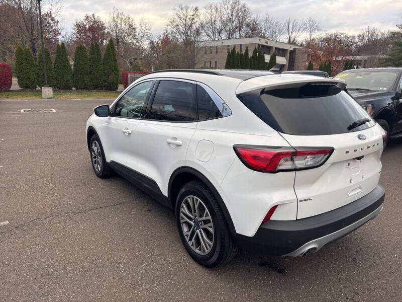 2022 Ford Escape SEL