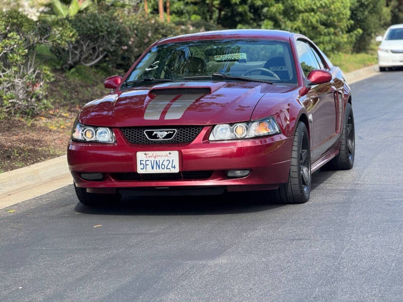 2004 Ford Mustang GT Deluxe