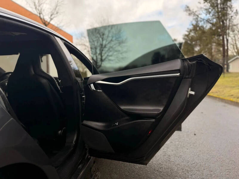 2014 Tesla Model S