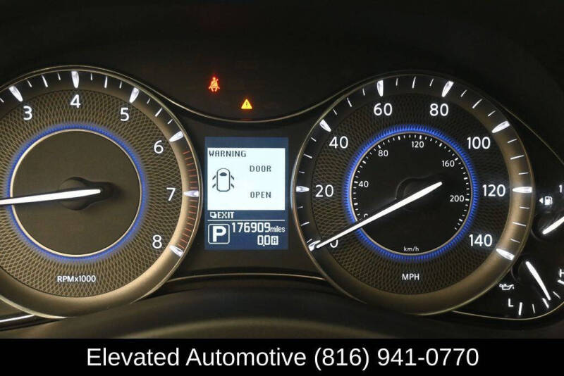 2014 Infiniti QX80