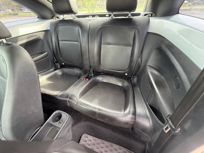 2012 Volkswagen Beetle 2.5L PZEV