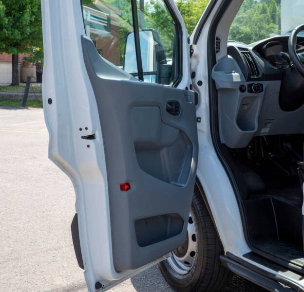 2018 Ford Transit
