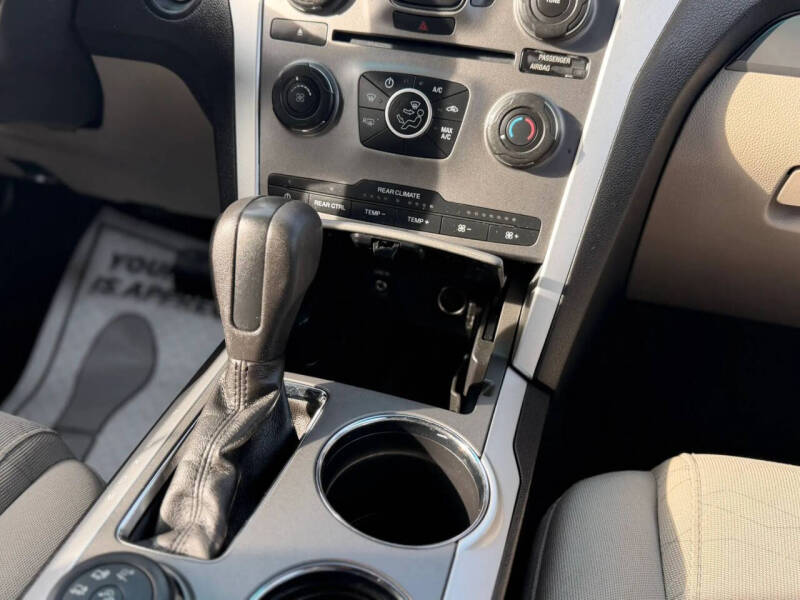 2014 Ford Explorer