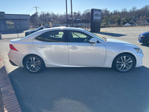 2019 Lexus IS 300