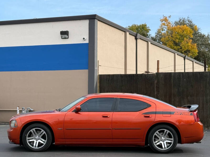 Used 2006 Dodge Charger R/T with VIN 2B3KA53HX6H252218 for sale in Sacramento, CA