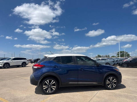 2019 Nissan Kicks SR