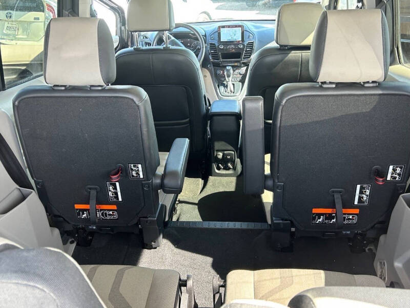 2021 Ford Transit Connect Titanium