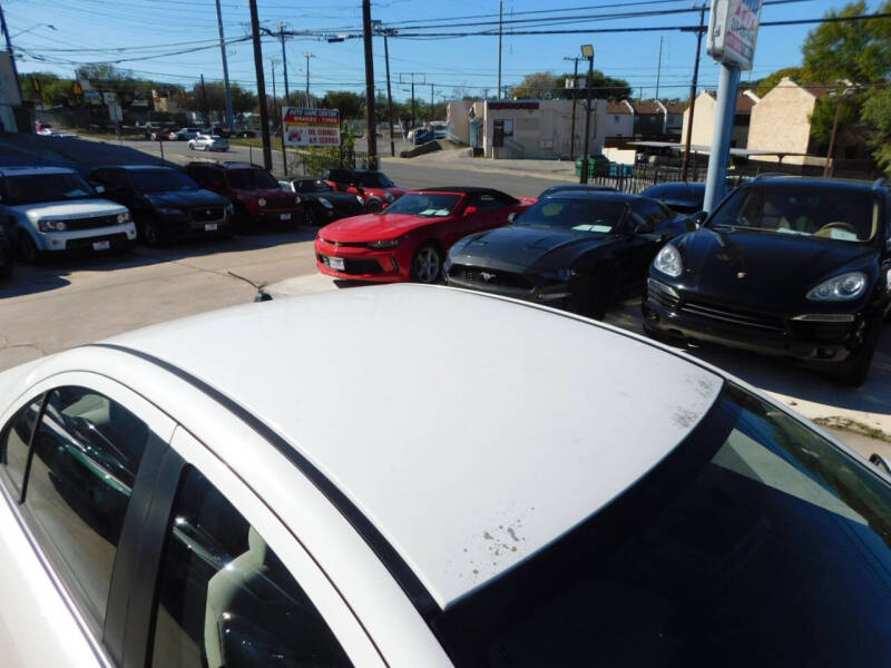 2013 Mitsubishi Lancer ES