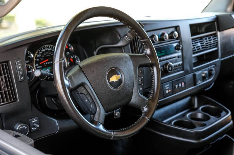 2020 Chevrolet Express 3500