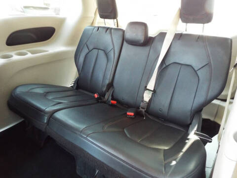 2020 Chrysler Pacifica Touring L